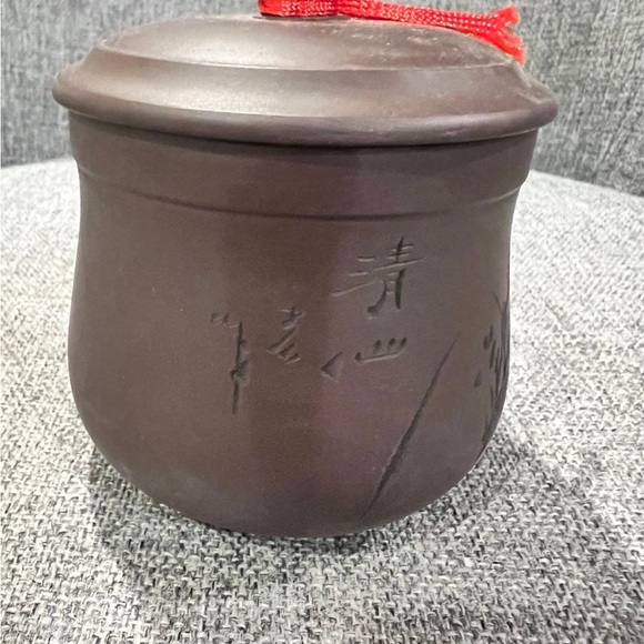 ‼️New‼️Purple Clay Tea Cup and Cover 紫砂茶杯-10oz - Picture 4 of 8